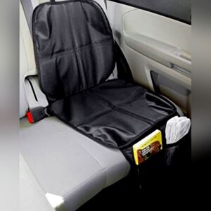 Munchkin Black Car Seat Protector with Storage Pockets